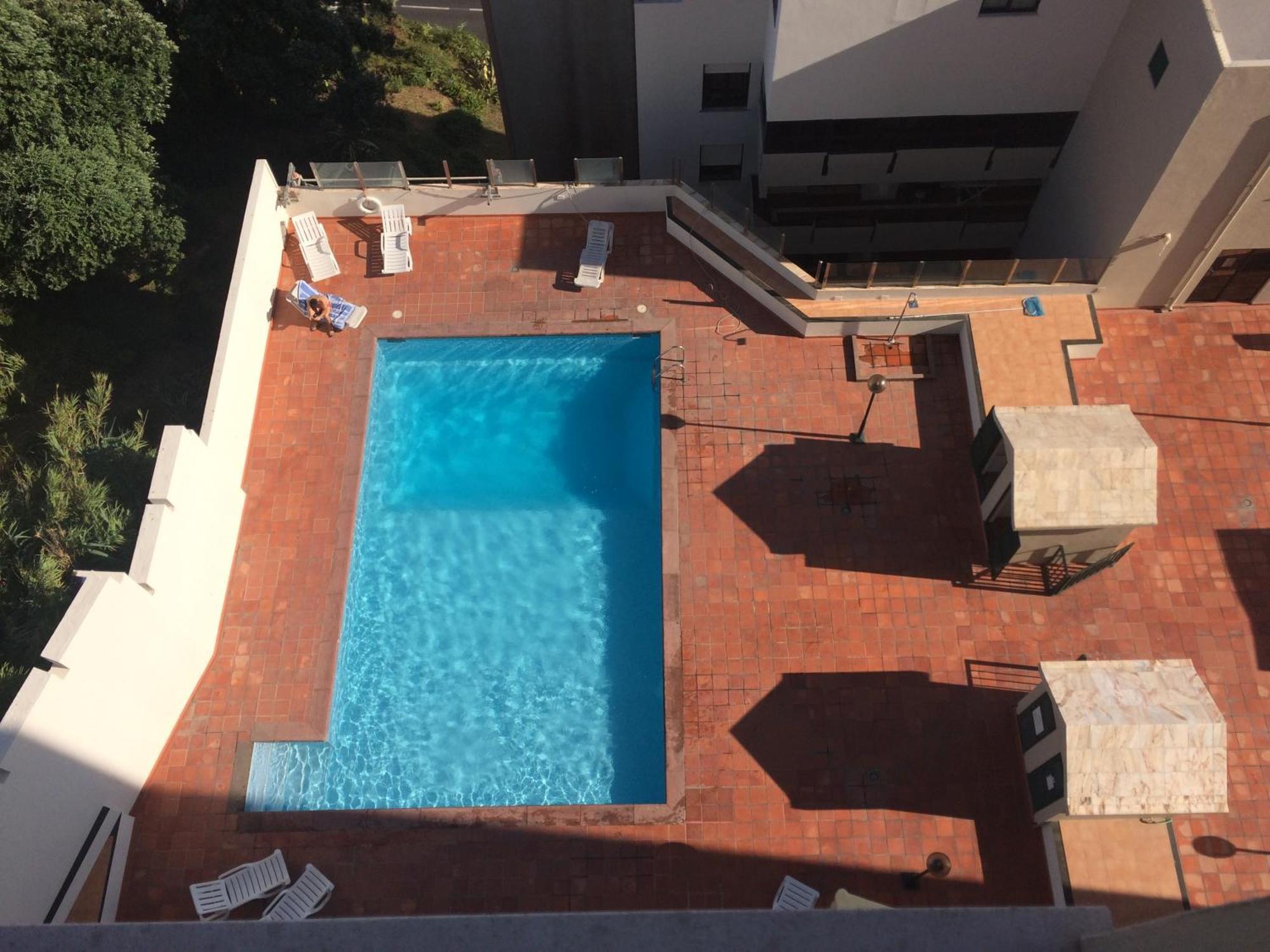 Lila'S Beach Apartment São Roque Esterno foto
