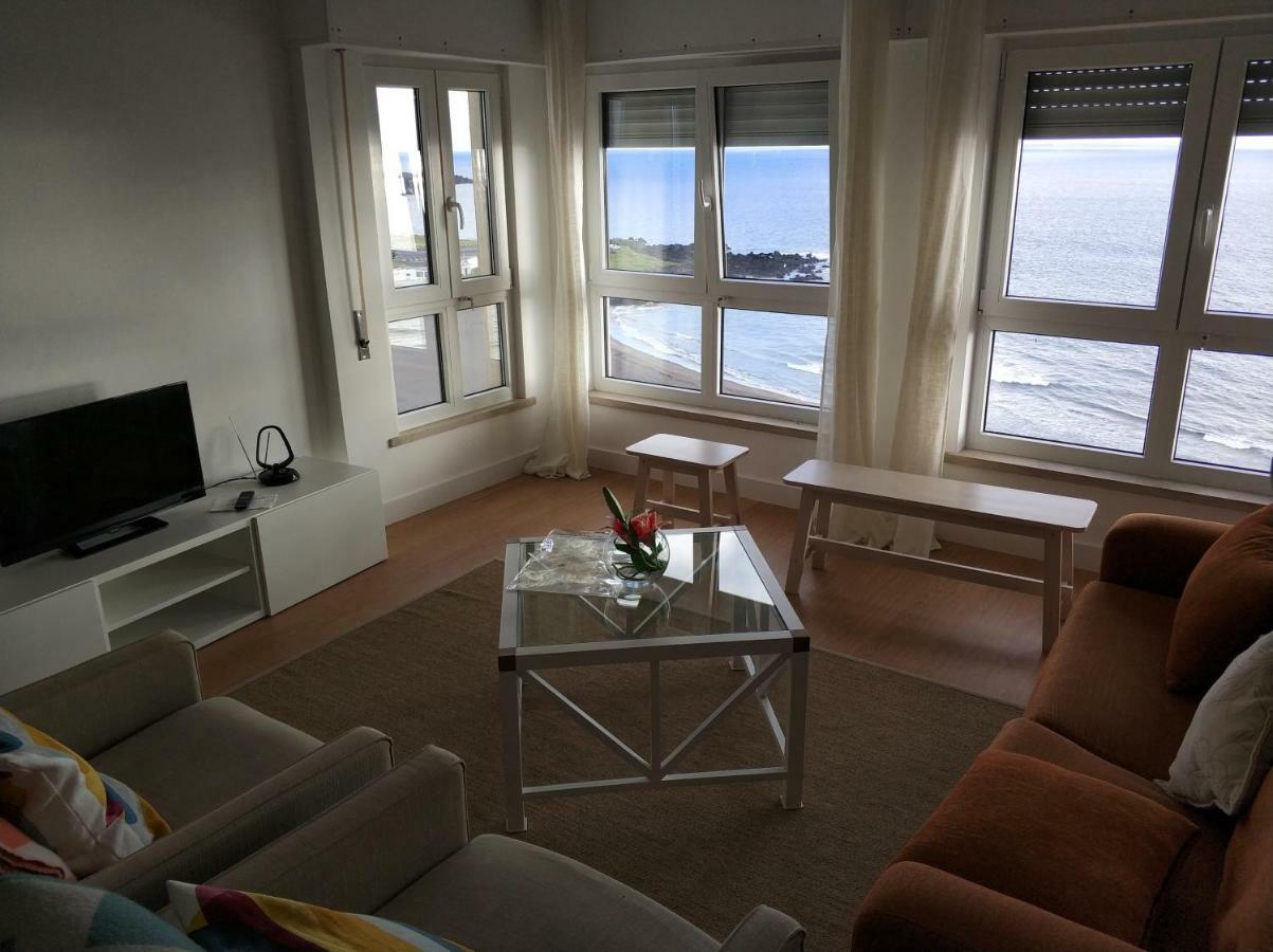 Lila'S Beach Apartment São Roque Esterno foto